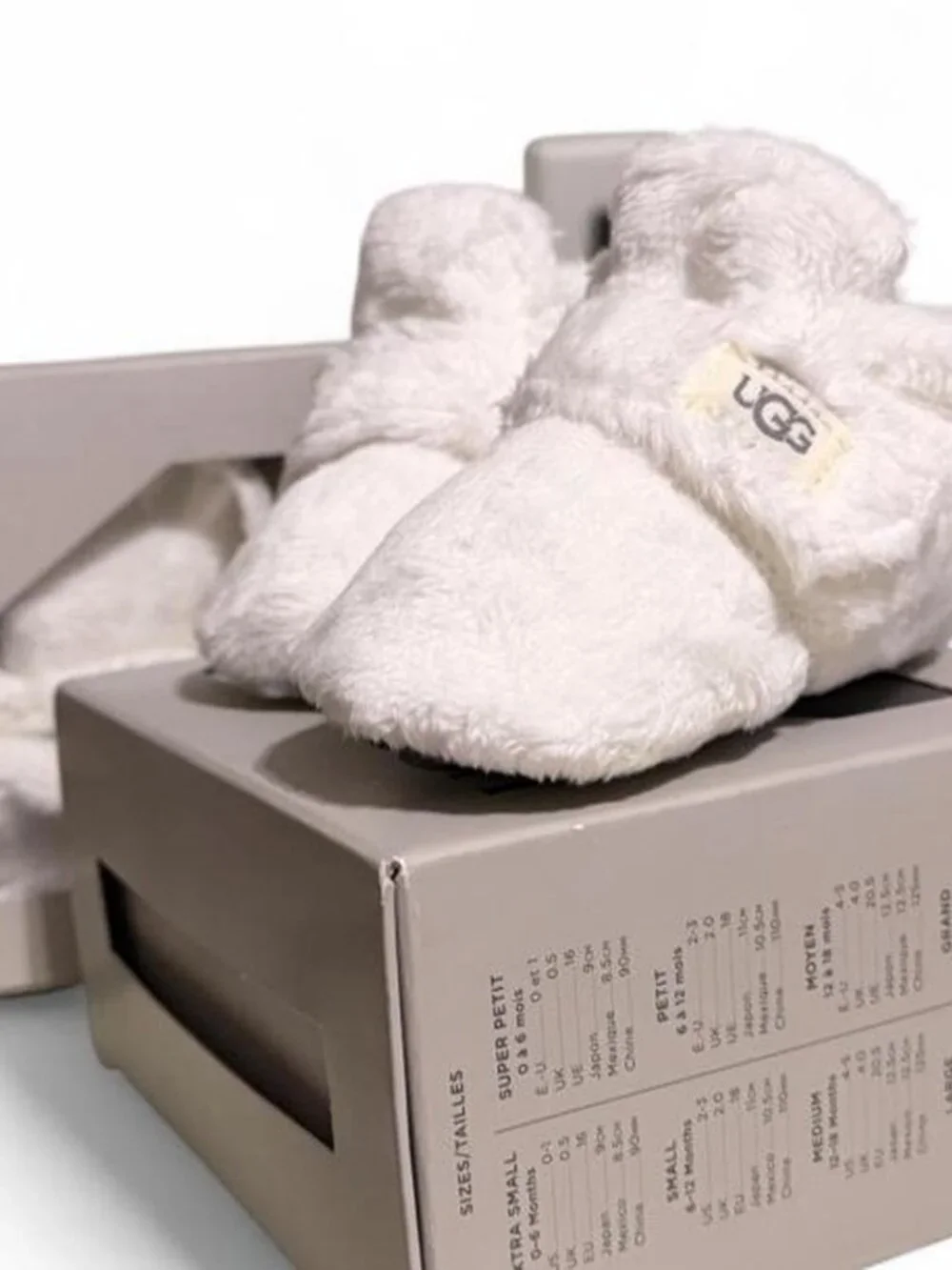 UGG Baby Booties White Size 2-2.5